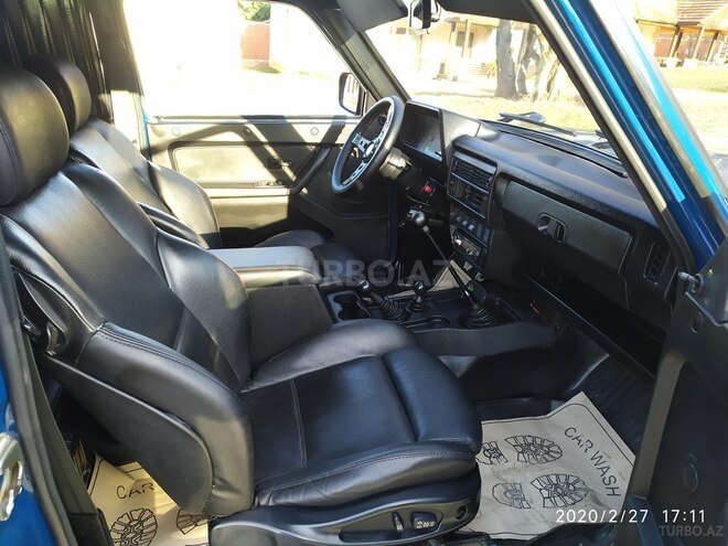 LADA (VAZ) Niva 2015, 10,100 km - 1.7 l - Quba