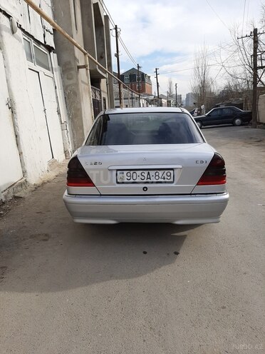 Mercedes C 220 1999, 420,000 km - 2.2 л - Bakı