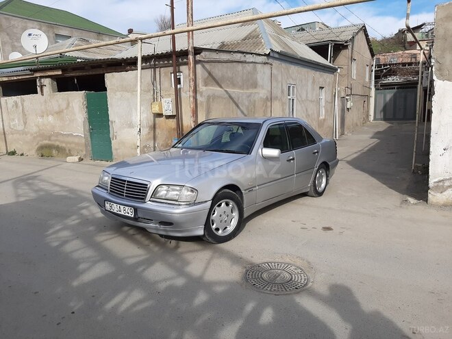 Mercedes C 220 1999, 420,000 km - 2.2 л - Bakı
