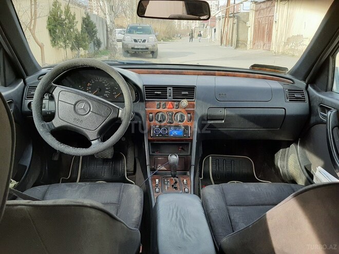 Mercedes C 220 1999, 420,000 km - 2.2 л - Bakı