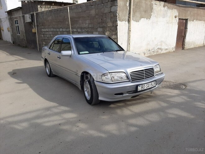 Mercedes C 220 1999, 420,000 km - 2.2 л - Bakı