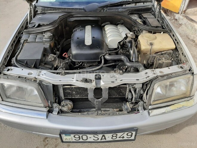 Mercedes C 220 1999, 420,000 km - 2.2 л - Bakı