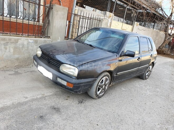 Volkswagen Golf 1995, 201,021 km - 2.0 л - Gəncə