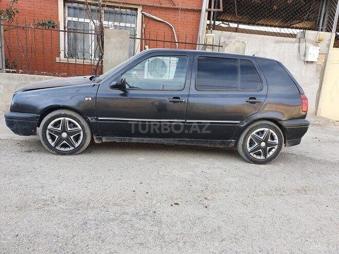 Volkswagen Golf 1995, 201,021 km - 2.0 л - Gəncə