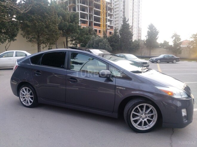 Toyota Prius 2010, 134,000 km - 1.8 l - Bakı