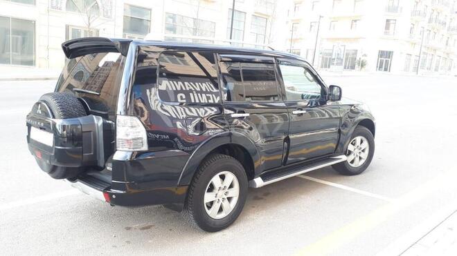 Mitsubishi Pajero 2007, 180,000 km - 3.0 l - Bakı