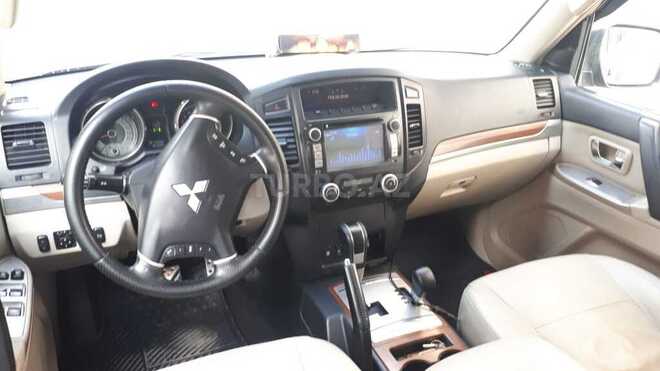 Mitsubishi Pajero 2007, 180,000 km - 3.0 l - Bakı