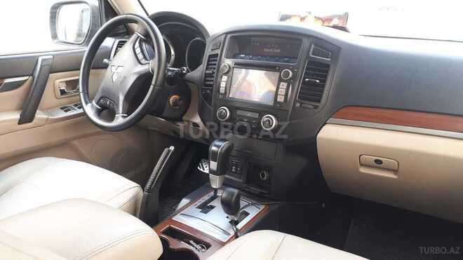Mitsubishi Pajero 2007, 180,000 km - 3.0 l - Bakı