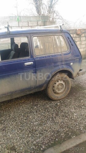 LADA (VAZ) Niva 1999, 180,000 km - 1.7 l - Qusar