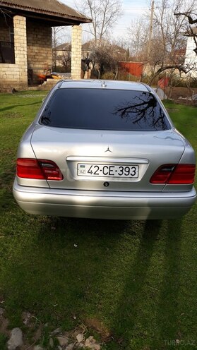 Mercedes E 200 1997, 500,000 km - 2.0 l - Lənkəran