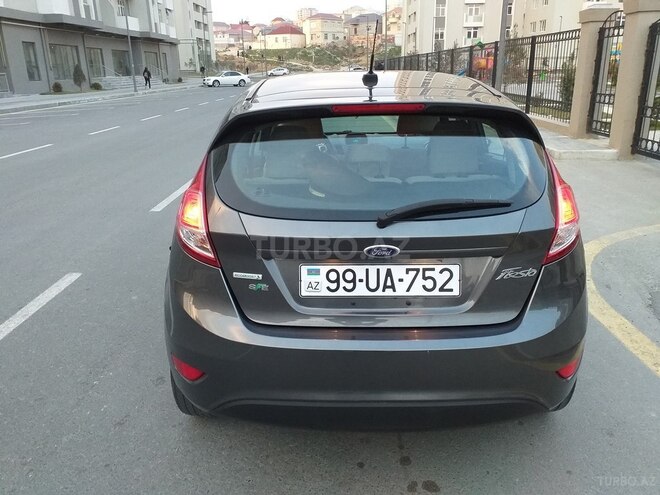 Ford Fiesta 2015, 66,000 km - 1.0 l - Bakı
