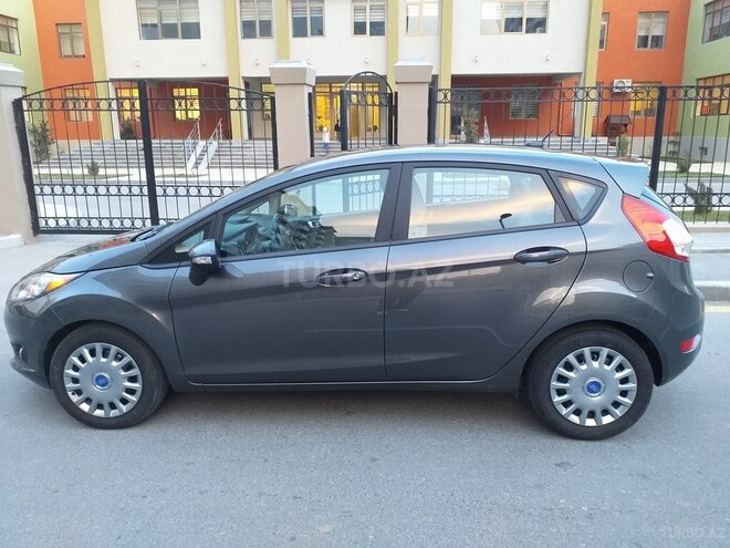 Ford Fiesta 2015, 66,000 km - 1.0 l - Bakı