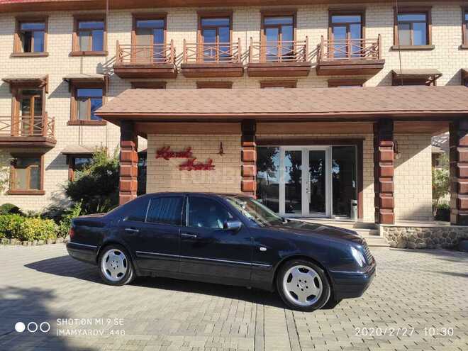 Mercedes E 240 1998, 292,000 km - 2.4 л - Masallı