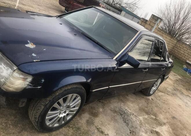 Mercedes E 250 1992, 439,170 km - 2.5 l - İmişli