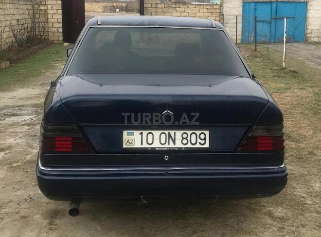 Mercedes E 250 1992, 439,170 km - 2.5 l - İmişli