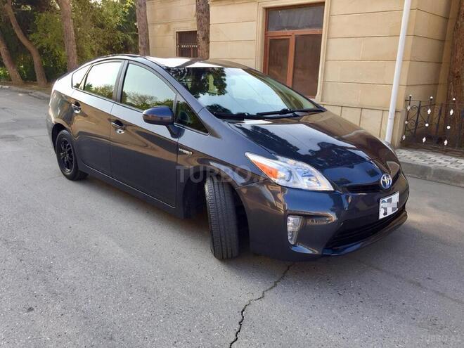 Toyota Prius 2015, 105,000 km - 1.8 l - Bakı