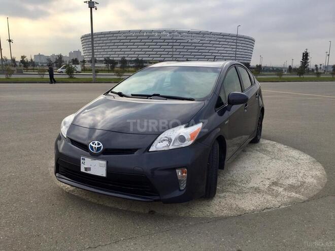 Toyota Prius 2015, 105,000 km - 1.8 l - Bakı