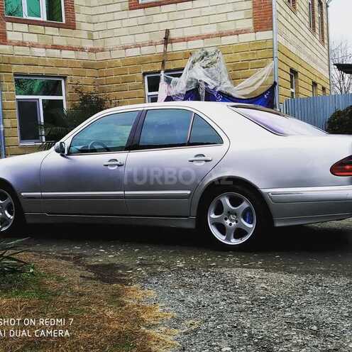 Mercedes E 270 2001, 430,800 km - 0.3 л - Balakən