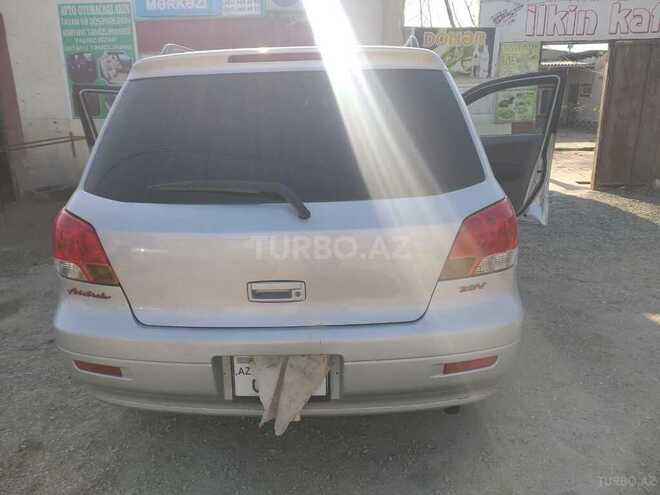 Mitsubishi Airtrek 2002, 190,000 km - 2.0 л - Bakı