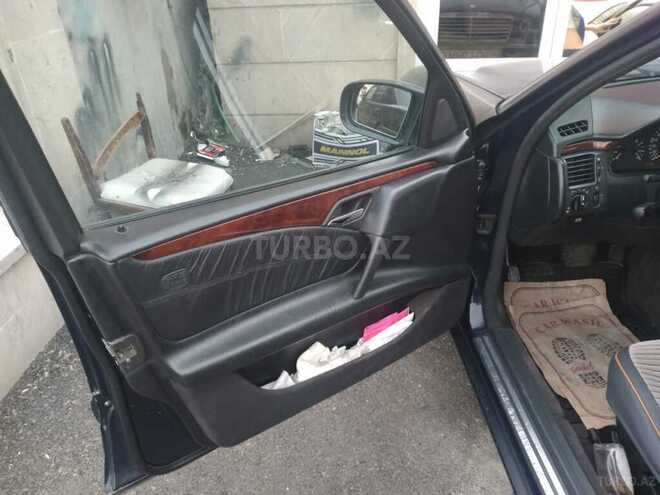 Mercedes E 280 1998, 361,200 km - 2.8 l - Xırdalan