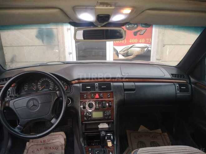 Mercedes E 280 1998, 361,200 km - 2.8 l - Xırdalan