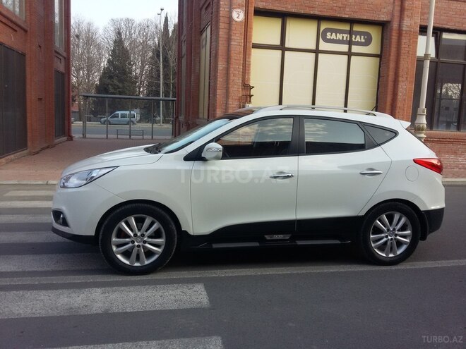 Hyundai ix35 2011, 161,200 km - 2.4 l - Yevlax