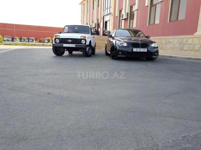 BMW 525 2006, 300,000 km - 3.0 l - Bakı