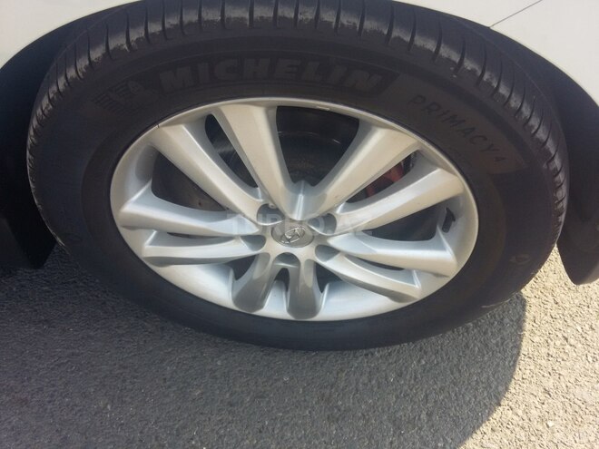 Hyundai ix35 2011, 161,200 km - 2.4 l - Yevlax