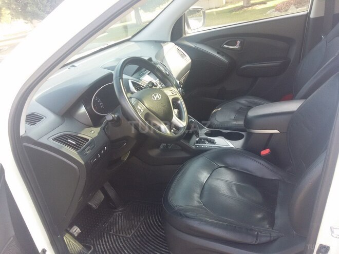Hyundai ix35 2011, 161,200 km - 2.4 l - Yevlax