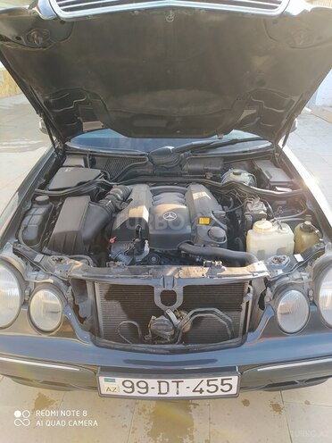 Mercedes E 240 2000, 250,000 km - 2.4 l - Bakı