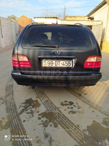 Mercedes E 240 2000, 250,000 km - 2.4 l - Bakı