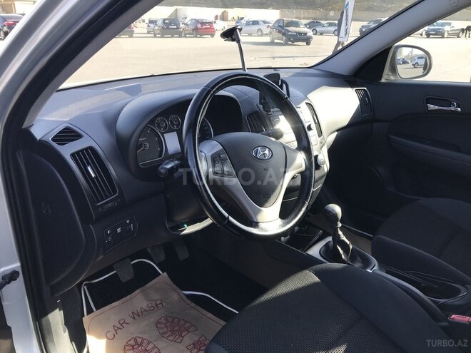 Hyundai i30 2010, 156,814 km - 1.6 l - Bakı
