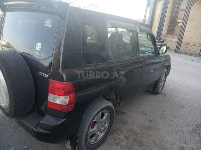 Mitsubishi Pajero io 2002, 221,000 km - 2.0 l - Xırdalan