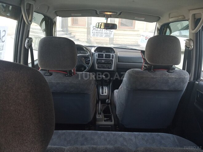 Mitsubishi Pajero io 2002, 221,000 km - 2.0 l - Xırdalan
