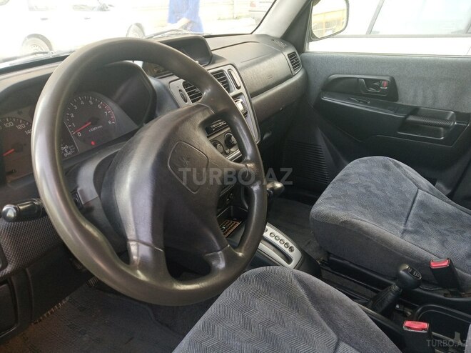 Mitsubishi Pajero io 2002, 221,000 km - 2.0 l - Xırdalan