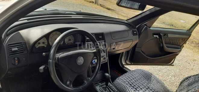 Mercedes C 230 2000, 166,402 km - 2.3 l - Naftalan