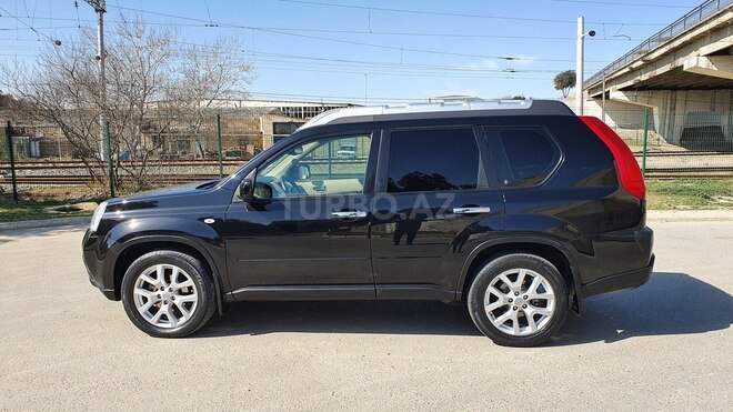 Nissan X-Trail 2011, 218,500 km - 2.5 l - Bakı