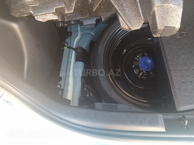 Toyota Prius C 2013, 30,000 km - 1.5 l - Bakı
