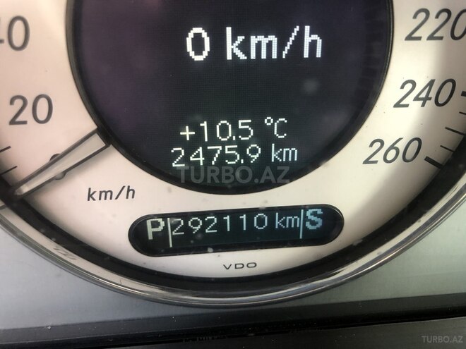 Mercedes E 240 2002, 292,110 km - 2.4 l - Bakı