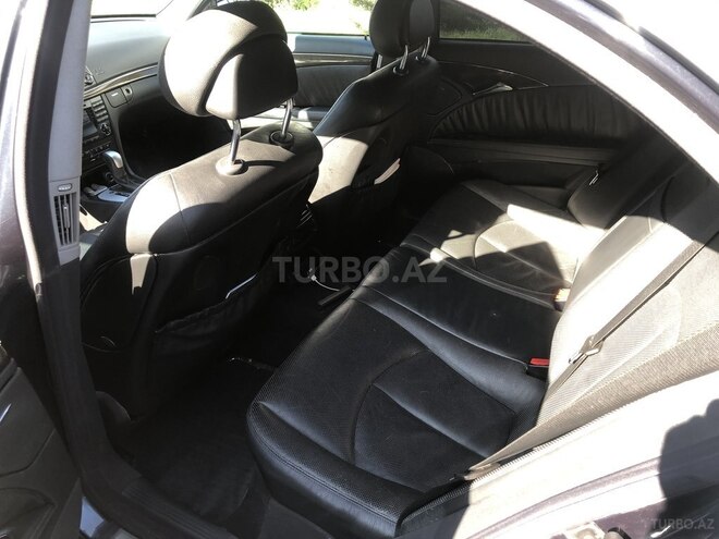 Mercedes E 240 2002, 292,110 km - 2.4 l - Bakı