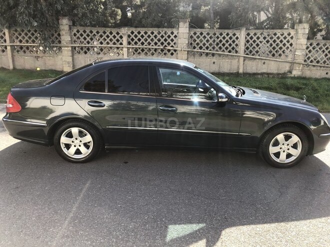 Mercedes E 240 2002, 292,110 km - 2.4 l - Bakı