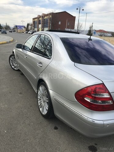 Mercedes E 240 2003, 330,000 km - 2.6 l - Lənkəran