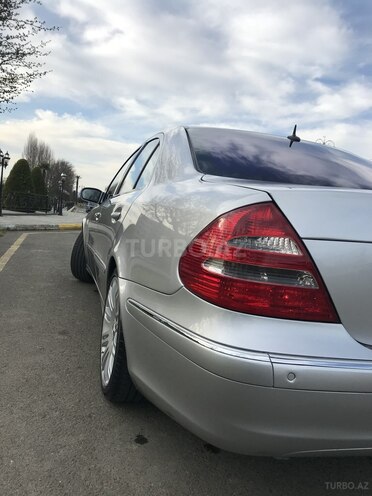 Mercedes E 240 2003, 330,000 km - 2.6 l - Lənkəran