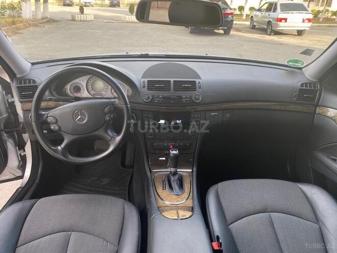 Mercedes E 220 2007, 202,000 km - 2.2 l - Bakı