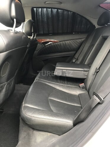 Mercedes E 240 2003, 330,000 km - 2.6 l - Lənkəran