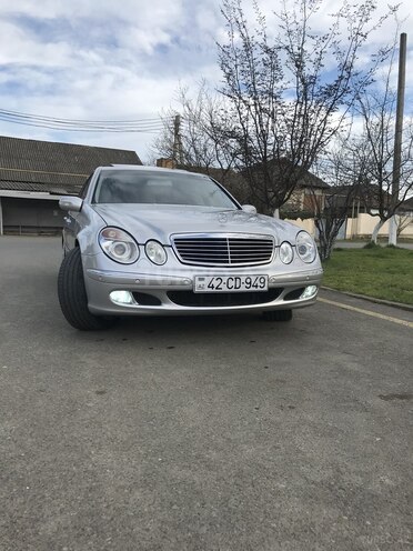 Mercedes E 240 2003, 330,000 km - 2.6 l - Lənkəran