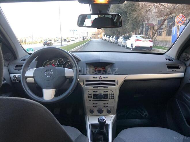 Opel Astra 2007, 61,000 km - 1.4 л - Bakı
