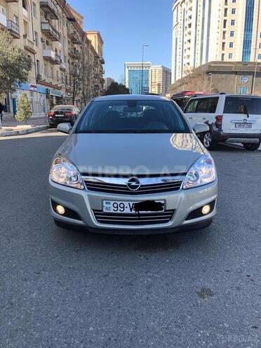 Opel Astra 2007, 61,000 km - 1.4 л - Bakı