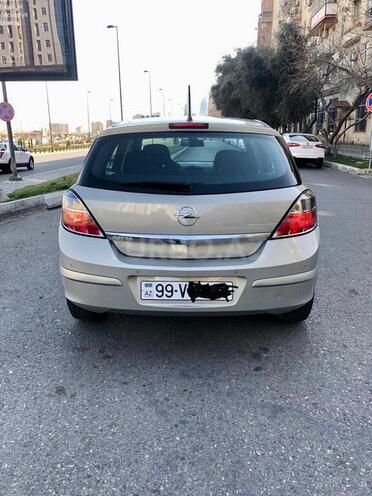 Opel Astra 2007, 61,000 km - 1.4 л - Bakı
