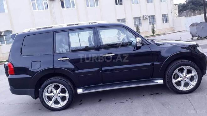 Mitsubishi Pajero 2007, 173,000 km - 3.0 l - Bakı